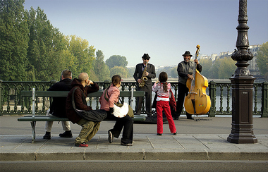 Musicians playing jazz in Paris, France